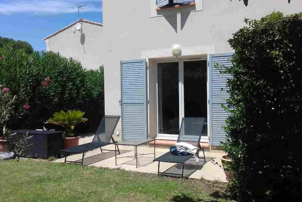 Bastide Au Pieds Des Alpilles St Remy De Provence Piscine Partagee Dans Residence Saint-Rémy-de-Provence Buitenkant foto