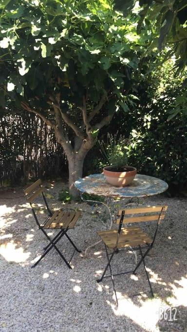 Bastide Au Pieds Des Alpilles St Remy De Provence Piscine Partagee Dans Residence Saint-Rémy-de-Provence Buitenkant foto